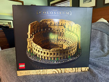 LEGO Icons Colosseum (10276) - RETIRED, NEW in box picture