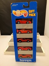 Vintage 1993 Hot Wheels Ferrari 5 Gift Pack #12405 Highly Collectible ALL-RED picture