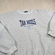 Vintage UNC Tarheels Sweatshirt Men Large Gray Fleece Basketball NCAA  Crewneck picture