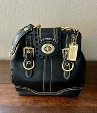 Rare Coach 11365 Hamptons Black Whipstitch Turnlock Frame Bag Y2k picture