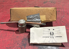 NEW IN BOX HOKE 4500 SERIES BELLOWS SEALED VALVE SHEET 3-150 8/72 picture