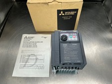Mitsubishi Electric FR-D720-070-W1 Variable Speed/Frequency Drive Inverter picture