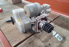 2006-2010 Hummer H3 Oem Anti-Lock Brake Pump Master Cylinder Booster Assembly picture