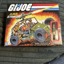 G.I. Joe Action Figure Retro A.W.E. Striker Vehicle Crankcase Set Hasbro New picture