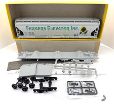 VINTAGE Accurail 1550 HO Farmers Elevator ACF 3 Bay Covered Hopper Road #100 picture