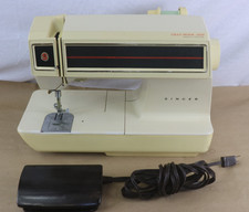 SINGER TOUCH TRONIC 2001 SEWING MACHINE WITH PEDAL picture