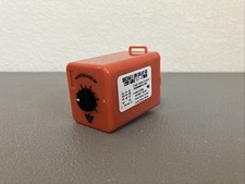 VTG 80E2A611 EAGLE SIGNAL BRAND TIME DELAY RELAY SOCKET 120V picture