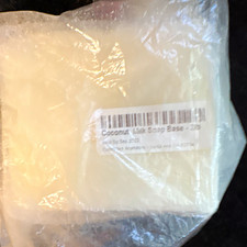 EarthWise Aromatics Coconut Milk Melt & Pour Soap Base 1lb Coconut Milk Model picture