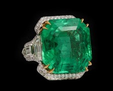 Huge 28Ct Green Emerald CZ-Stone Celebrity Inspired Wedding Ring In 925 Silver picture
