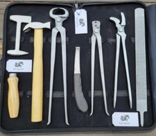 Heavy Duty Professional Horse Care Farrier Tool Kit Hoof Clincher Nipper RASP picture
