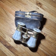 1891 ANTIQUE MOTHER OF PEARL BRASS PUTNAM & WALLEN PARIS Binoculars Opera W Case picture