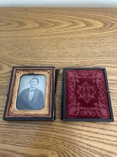 Antique Daguerreotype Ambrotype Tin Type Photo Man with Bow Tie Separated  Case picture