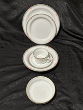 6 RARE Italian Pieces of RICHARD GINORI dinner ware in the MUSICA 1735 pattern. picture