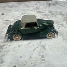 DANBURY MINT 1933 FORD DELUXE CABRIOLET HOT ROD DIECAST CAR 1:24 SCALE picture