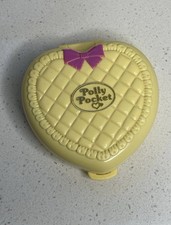 Vintage 1994 Bluebird Polly Pocket Polly’s Playtime Fun picture