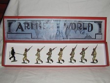 VTG BRITAINS ROYAL NAVY WHITE JACKETS SET#80 BOXED picture