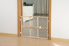 Parent's Choice Standard Wall Safety Gate, Fits 26