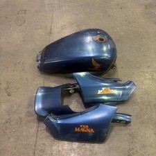 1983-1986 Honda V65 Magna Bodywork picture