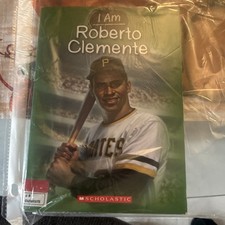 Scholastic I Am Roberto Clemente Paperback Book English Ages 9-12 Like New picture
