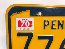 1970 Pennsylvania License Plate Registration Sticker, YOM, PA, Tag picture