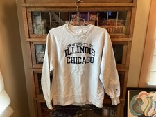 VTG UIC Flames CHAMPION Gray Reverse Weave SPELL OUT Sweatshirt SZ L - Cool picture