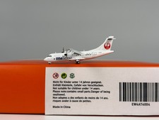 JC Wings 1:400 Japan Airlines (JAL) ATR 42-500 JA13HC picture