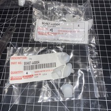 2008-25 Toyota & 10-15 Lexus Headliner Clip 90467-A0004  4 PACK picture