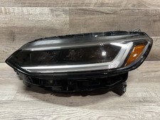 USED - 2023-2025 Honda HR-V L Headlamp - OEM picture