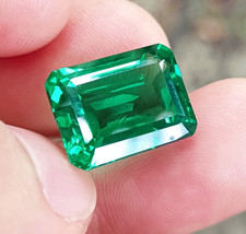 Flawless Natural  9x7mm Green Emerald GIE Certified Emerald Cut Loose Gemstone picture