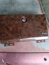 1990 cadillac brougham Glove Box Lid picture