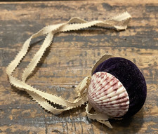 Vintage Purple Velvet Seashell Pin Cushion w/Cream Ribbon Sewing Notion  picture