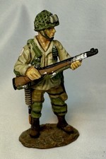 King & Country WWII D Day 44 101st Airborne (1 Of 3 Figures) Shipping Included picture