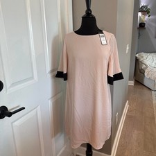 BCBG DRESS picture