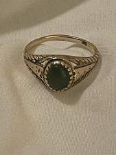 Vintage 10K Solid Yellow Gold Green Stone Cabochon Filigree Ring 2.8g picture