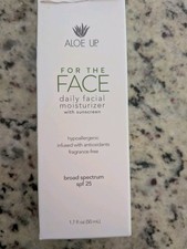 Aloe Up for The Face Daily Facial Moisturizer With Sunscreen SPF 25 picture