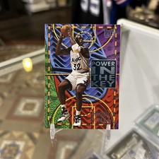 1994-95 Fleer Ultra Power In The Key #7 Shaquille O'Neal Insert Card Magic HOF picture