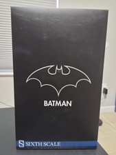 Sideshow Collectibles 1/6 Scale DC Comics Batman picture