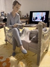 ⁠Lladro Bedtime Story Figurine 5899 Father Reading to Child Bed Glazed Retired picture