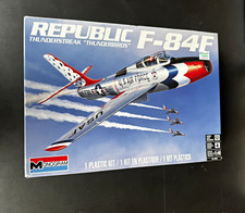 Monogram Republic F-84F Thunderstreak Thunderbirds 1:48 Airplane Kit Unassembled picture