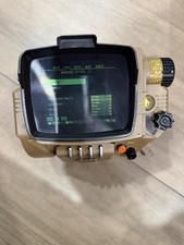 Fallout Pip-Boy 2017 Bethesda Spirit Halloween Three Lenticular Screens Prop picture