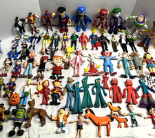 100+ BENDY ACTION FIGURE CHARACTER LOT BATMAN GUMBY DISNEY HALLOWEEN SIMPSON picture