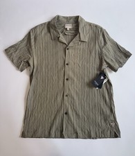 GUESS Men’s Sage Green Textured Short Sleeve Button Up Shirt Size Large NWT picture