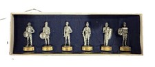 Vintage KNIGHTS IN ARMOUR THROUGH THE AGES - 6X LEAD FIGURE SET NEW picture