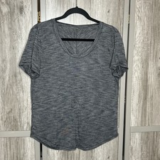 Lululemon T Shirt Heathered Gray Short Sleeves Lightweight picture