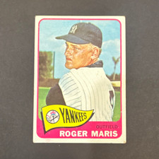 Topps 1965 Topps Roger Maris New York Yankees #155 Base Set MLB Baseball picture