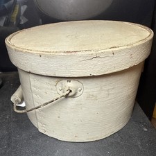 Antique Bail Handle Pantry Box In Old Gray/Green Paint 9 1/4” Wide Maine  5. 1/2 picture