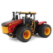 ERTL 1/32 Versatile 580 with LSW Tires Prestige Collection, 16451-Reg picture