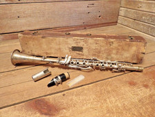 Vintage Holton Collegiate Clarinet Silver Plated With Wood Case picture
