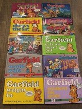 Jim Davis Garfield Paperback Comic Book Lot: Gets a Life, Disguise, Paradise picture