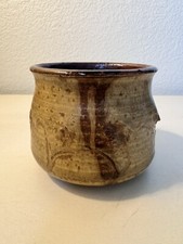 Beautiful Vintage 1970s Hand Thrown Art Pottery Pot/Jar Signed Vigland picture